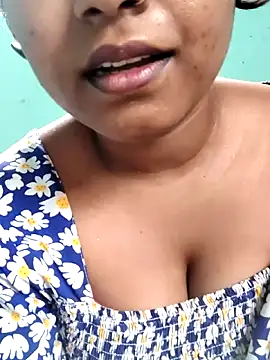 hotmiki online show from 2, 6, 2026