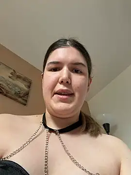 BettyyBlue online show from 4, 5, 2026