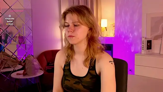 ElizabethVane online show from 29, 3, 2026
