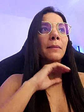 miaeyex online show from 11, 5, 2026