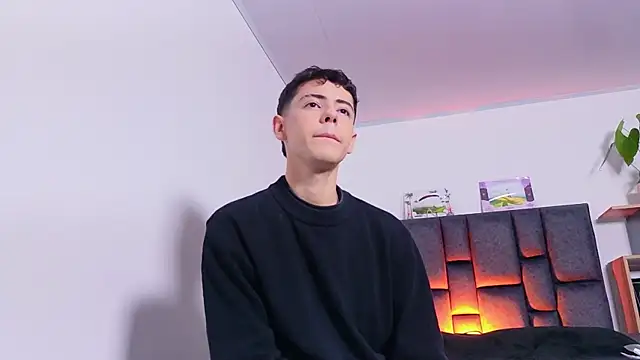 SebastianReed  online show from 23, 5, 2026