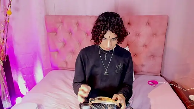 kore 7w7 online show from 18, 3, 2026