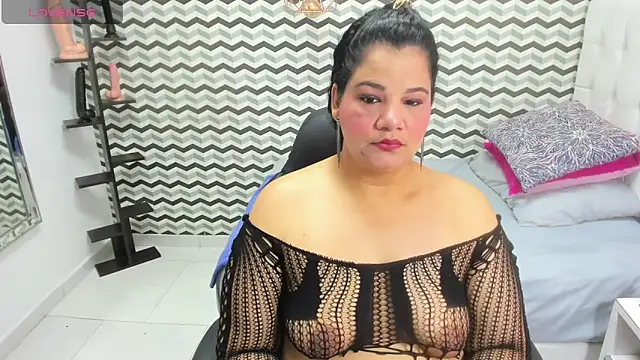 MAYTE1096 online show from 3, 6, 2026
