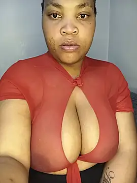 BeverlyQueen15 online show from 24, 6, 2026