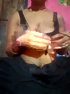 Mona ji32 online show from 4, 4, 2026