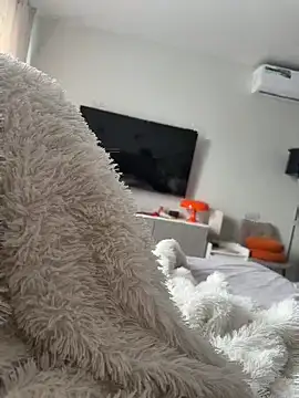 Nicolekira online show from 26, 4, 2026