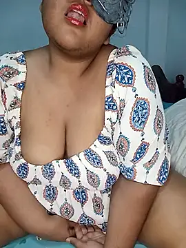 Snapshot of whitechubby07 chatting on 6, 8, 2026 whitechubby07 online show from 6, 8, 2026