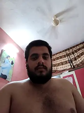 Snapshot of shubham19988 chatting on 5, 4, 2026 shubham19988 online show from 5, 4, 2026