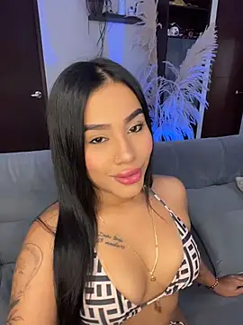 AlisonBeltran1 online show from 15, 7, 2026