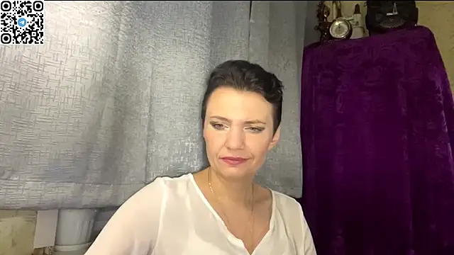 Snapshot of HotMamaQueen234 chatting on 25, 5, 2026 HotMamaQueen234 online show from 25, 5, 2026