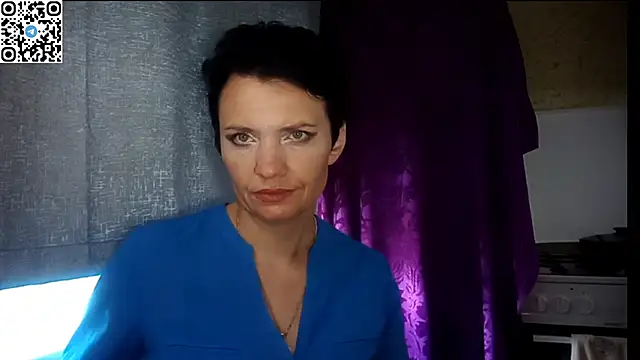 Snapshot of HotMamaQueen234 chatting on 16, 6, 2026 HotMamaQueen234 online show from 16, 6, 2026