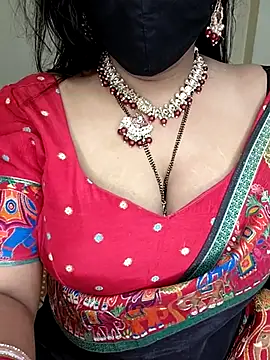 Snapshot of Miss_roohi chatting on 8, 5, 2026 Miss roohi online show from 8, 5, 2026
