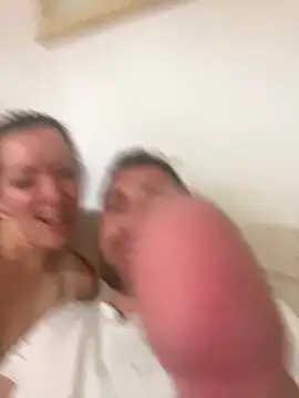 fucklyweds online show from 4, 7, 2026