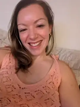 fucklyweds online show from 23, 7, 2026