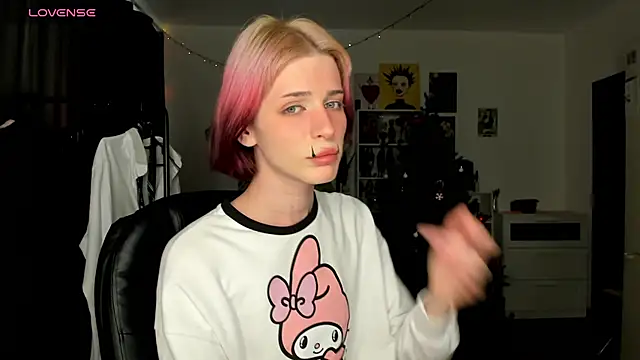 sweet peach    online show from 10, 4, 2026