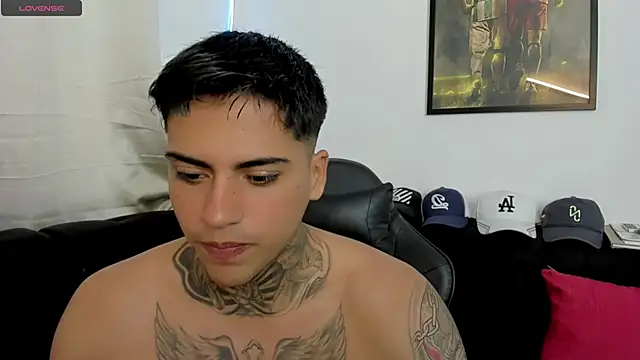 sweetlatinoboy online show from 16, 3, 2026