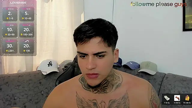 Snapshot of sweetlatinoboy chatting on 6, 7, 2026 sweetlatinoboy online show from 6, 7, 2026