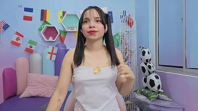 Isaa Skinny online show from 23, 6, 2026
