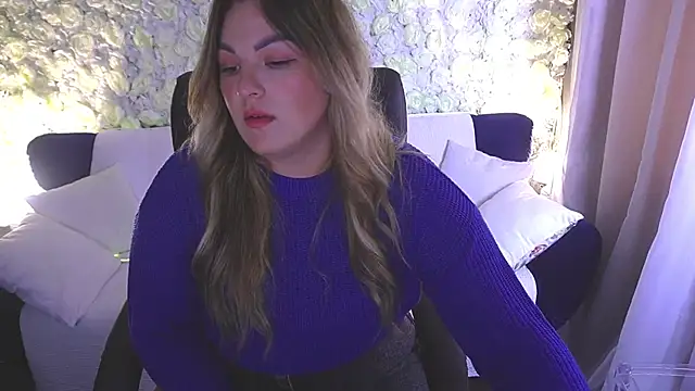 Snapshot of AlissyaGrayy chatting on 18, 5, 2026 AlissyaGrayy online show from 18, 5, 2026