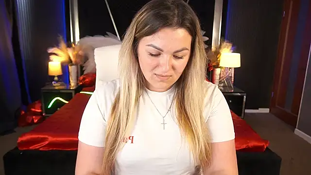 Snapshot of AlissyaGrayy chatting on 13, 6, 2026 AlissyaGrayy online show from 13, 6, 2026