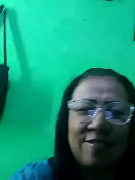 juliataylorhot online show from 17, 4, 2026