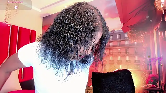 Snapshot of Paola_Delfino chatting on 9, 6, 2026 Paola Delfino online show from 9, 6, 2026