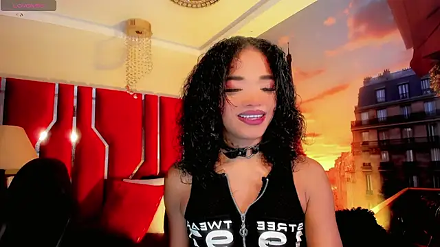 Snapshot of Paola_Delfino chatting on 17, 6, 2026 Paola Delfino online show from 17, 6, 2026
