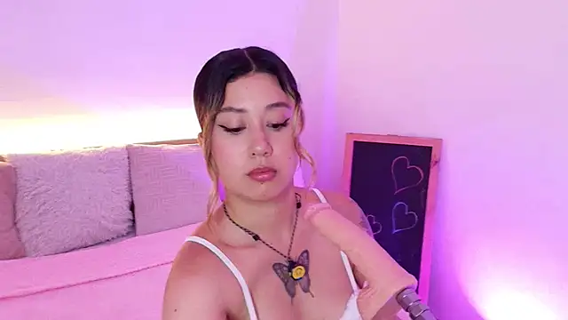 Amber Palmer online show from 29, 3, 2026