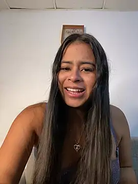 Snapshot of lucirganaxxx chatting on 11, 4, 2026 lucirganaxxx online show from 11, 4, 2026