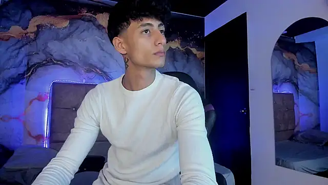 MaxiimoRomano  online show from 8, 5, 2026