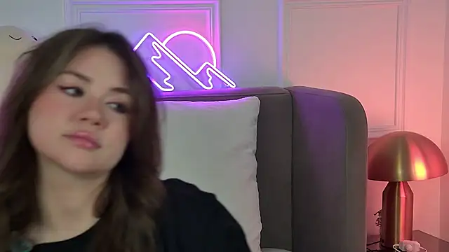 Snapshot of MeganStrane chatting on 29, 6, 2026 MeganStrane online show from 29, 6, 2026
