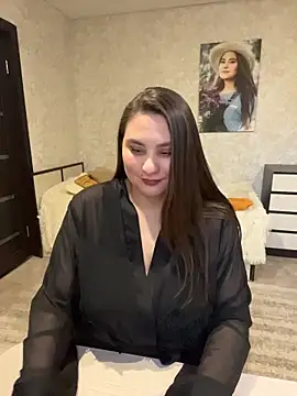 AgathaMyers online show from 11, 5, 2026