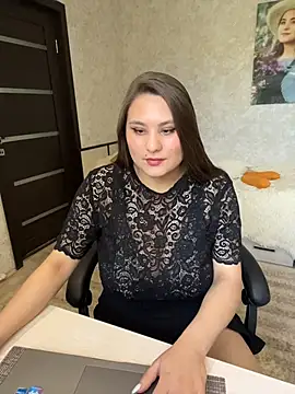 AgathaMyers online show from 18, 6, 2026