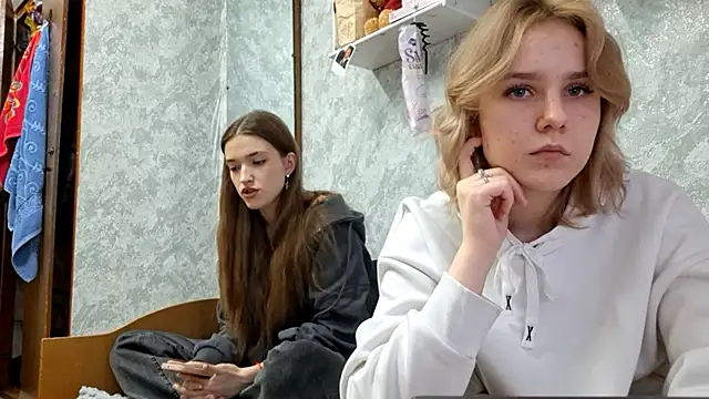 ColleneMckeehan online show from 18, 3, 2026