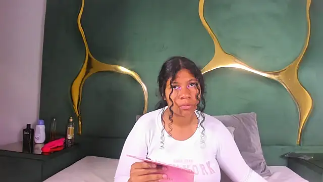 taty sexxx online show from 27, 4, 2026