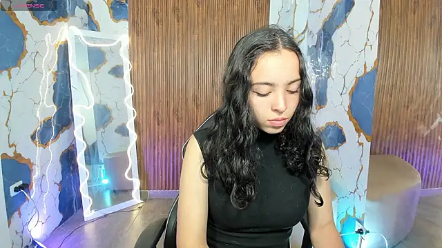 Snapshot of Alyce_tay1 chatting on 22, 3, 2026 Alyce tay1 online show from 22, 3, 2026