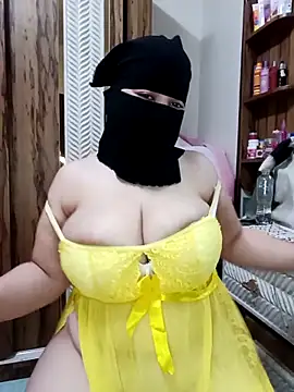 queen lily online show from 31, 5, 2026
