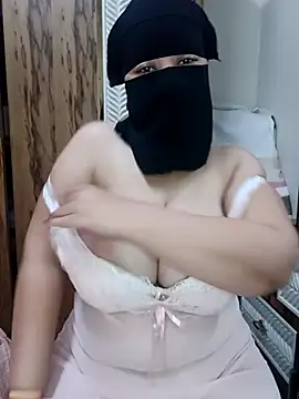 queen lily online show from 18, 7, 2026