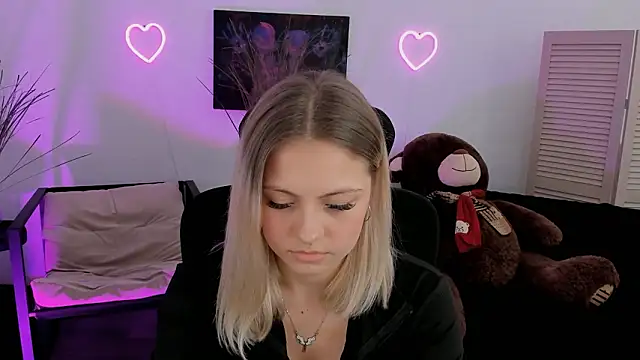 Snapshot of BlossomVibe chatting on 18, 3, 2026 BlossomVibe online show from 18, 3, 2026