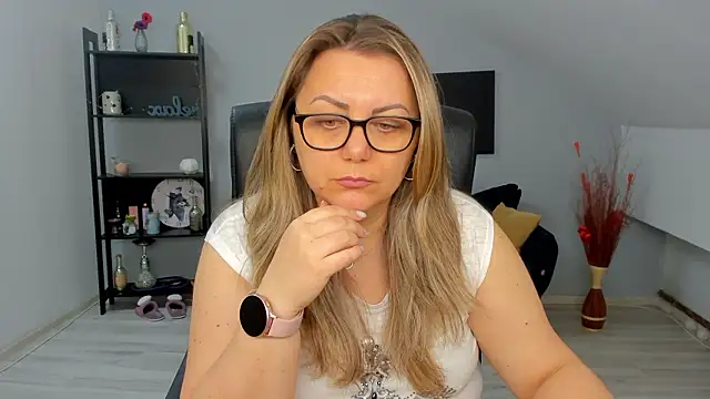 JessieRichards online show from 25, 3, 2026