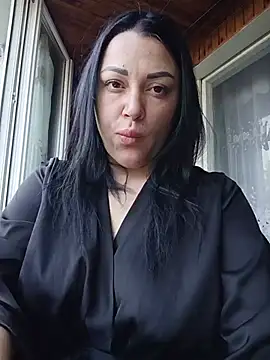 Elsie-Nora online show from 18, 7, 2026