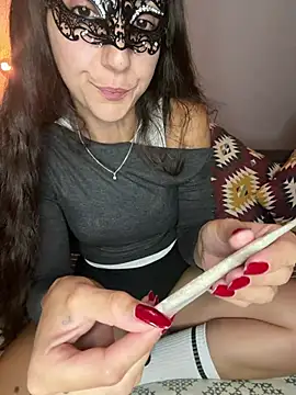 SwissHotLeo online show from 4, 8, 2026