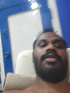 Snapshot of singletamilguy chatting on 25, 5, 2026 singletamilguy online show from 25, 5, 2026