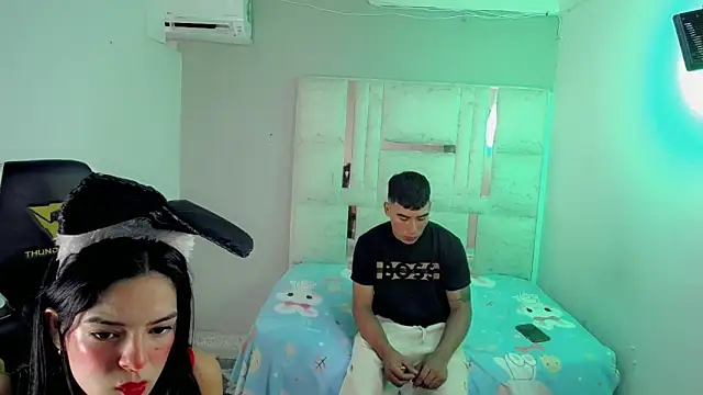 Nina and coby  online show from 14, 5, 2026