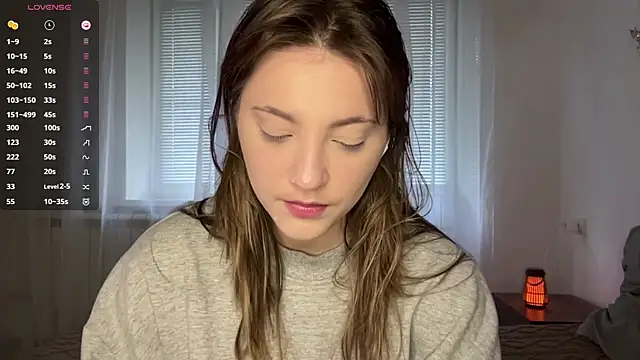 1Kellynaive online show from 31, 5, 2026