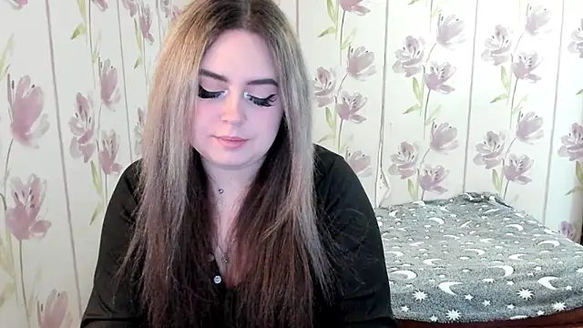 Agathameoww online show from 15, 4, 2026