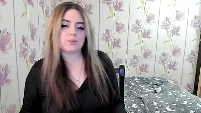 Agathameoww online show from 30, 4, 2026