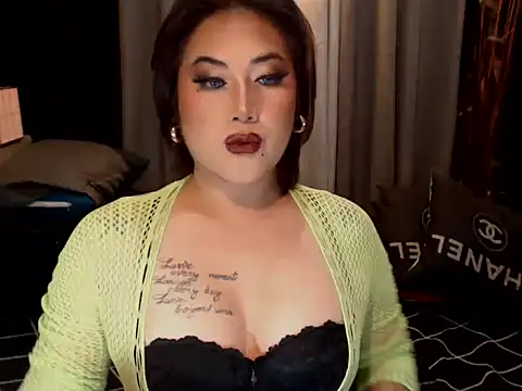 Snapshot of YourMistressAggy chatting on 10, 7, 2026 YourMistressAggy online show from 10, 7, 2026
