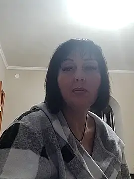 HelgaDennis online show from 28, 4, 2026