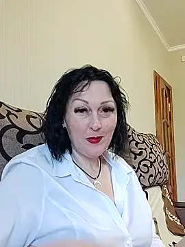HelgaDennis online show from 18, 6, 2026